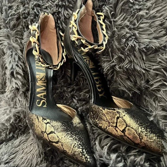 Sam & Libby Black Pointed Toe Heel Snake Print with Ankle Chain - Picture 2 of 5